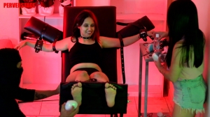Perverstage – Escape Challenge to Avoid Tickling (Custom)- mff, TicklingFeet, TicklingUpperBody