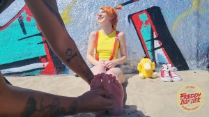 TickleTrash – Kiki The Cosplayer Has Her Feet Tickled In Public- mf, TicklingFeet