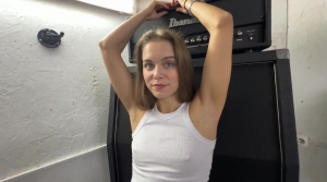 PrincessLeya – Let's tickle ribs and armpits of Princes Leya- mf, TicklingUpperBody