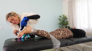TicklingAndLaughingExperiences – The VIP hunter- ff, TicklingFeet