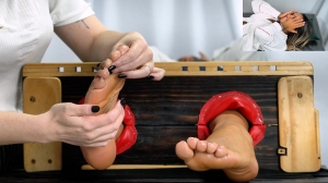 TheLaughingMakers – TLM – Finally, Barbie Queen- ff,  TicklingFeet