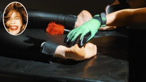 SpecialTickling – TICKLE TABLE BRIELLE- fff,  TicklingFeet,