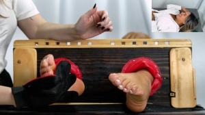 TheLaughingMakers – TLM – Finally, Barbie Queen- ff,  TicklingFeet