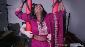 UKTickling – Violet 13- Ebony, mf, TicklingUpperBody
